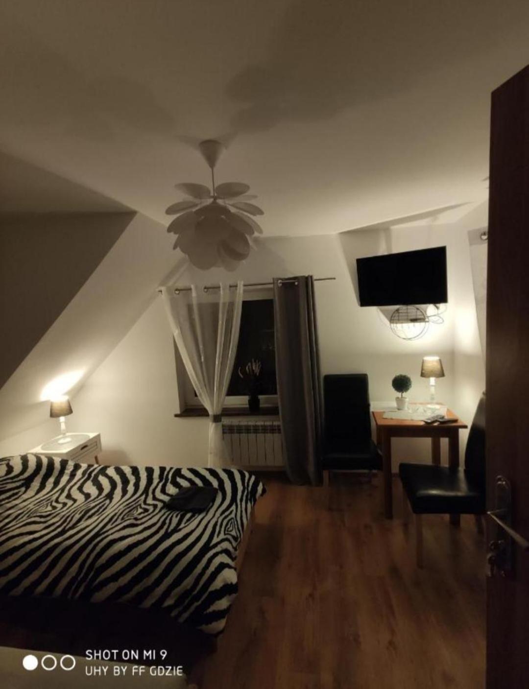 Apartamenty Pod Sosnami Ostroda Miedzylesie 6Os Room photo